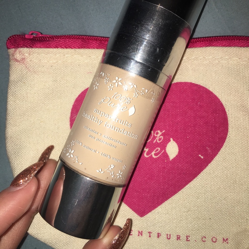 100% Pure Foundation Makeup